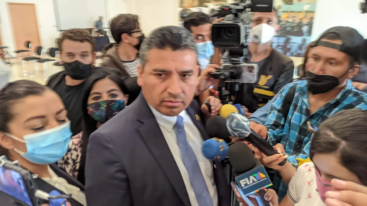 RENUNCIA DE CARLOS ZAMARRIPA POR CONCRETARSE